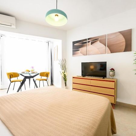 Sea Views - Fuengirola Sun By 10Tosea Apartment Exterior photo